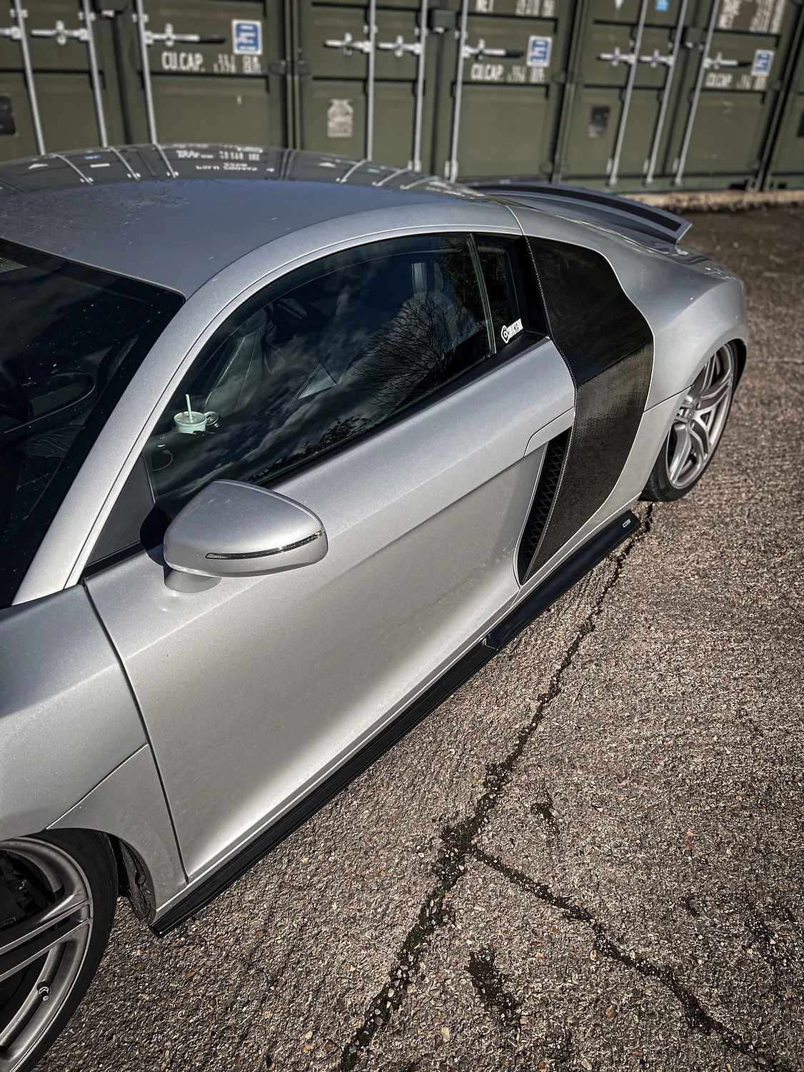 Audi R8 Gen 1 Pre Facelift - Side Skirt Splitters - Image 4