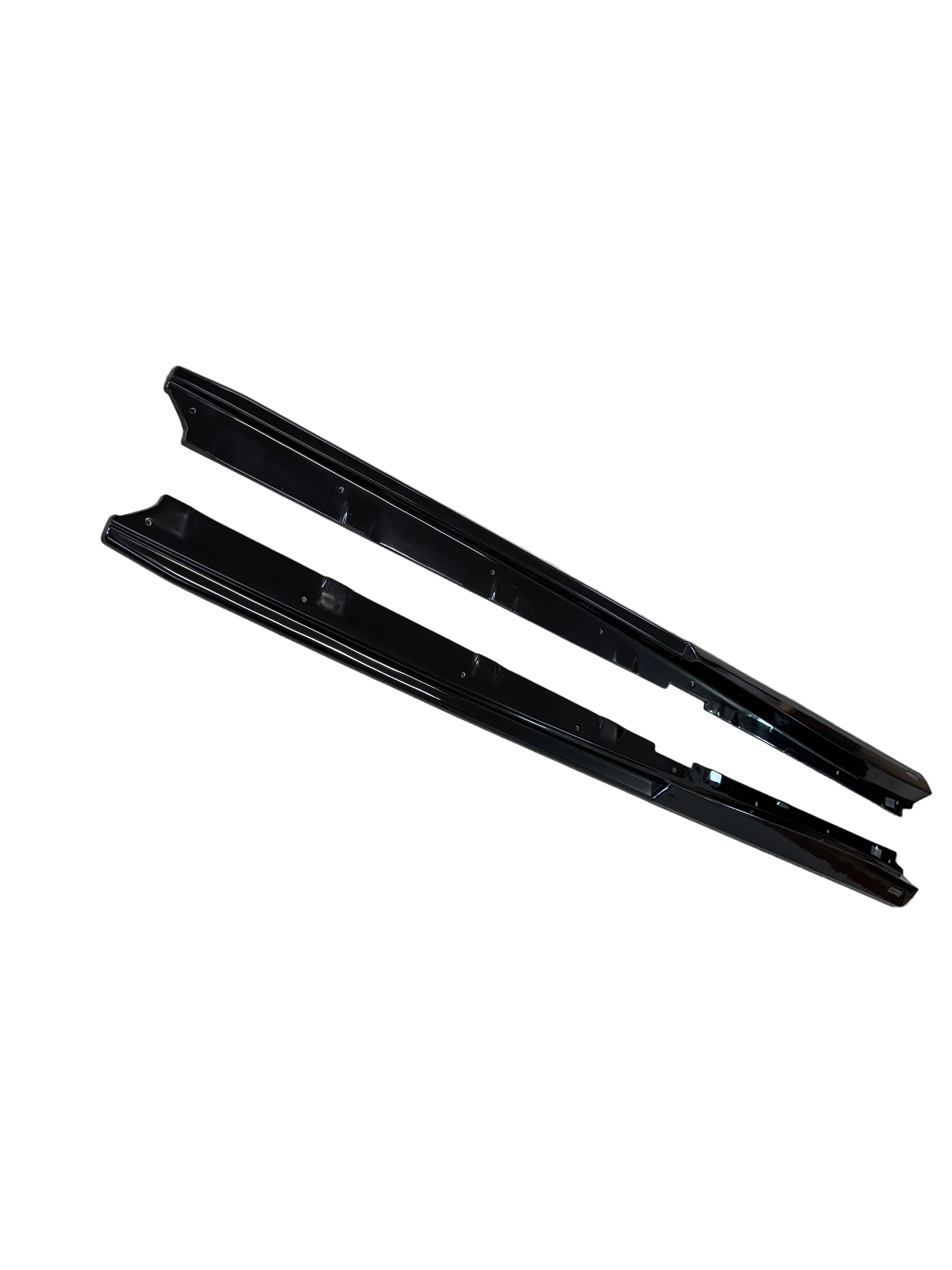 Audi R8 Gen 1 Pre Facelift - Side Skirt Splitters - Image 6