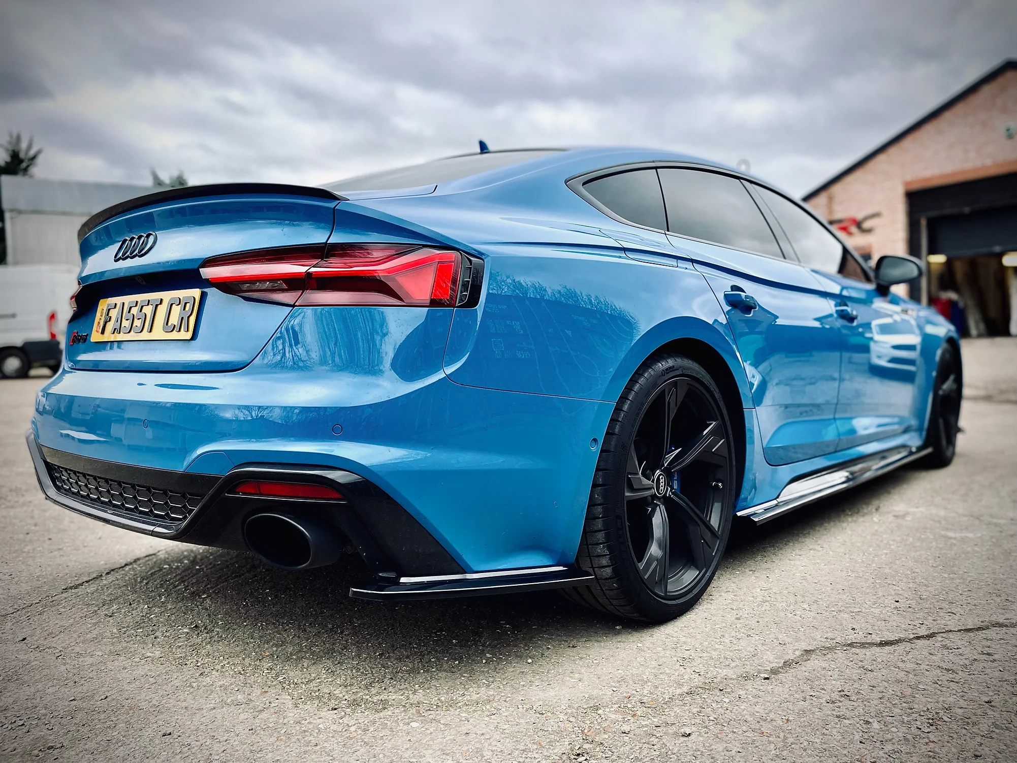 Audi RS5 B9.5 Sportback - Side Skirt Splitters - Image 3
