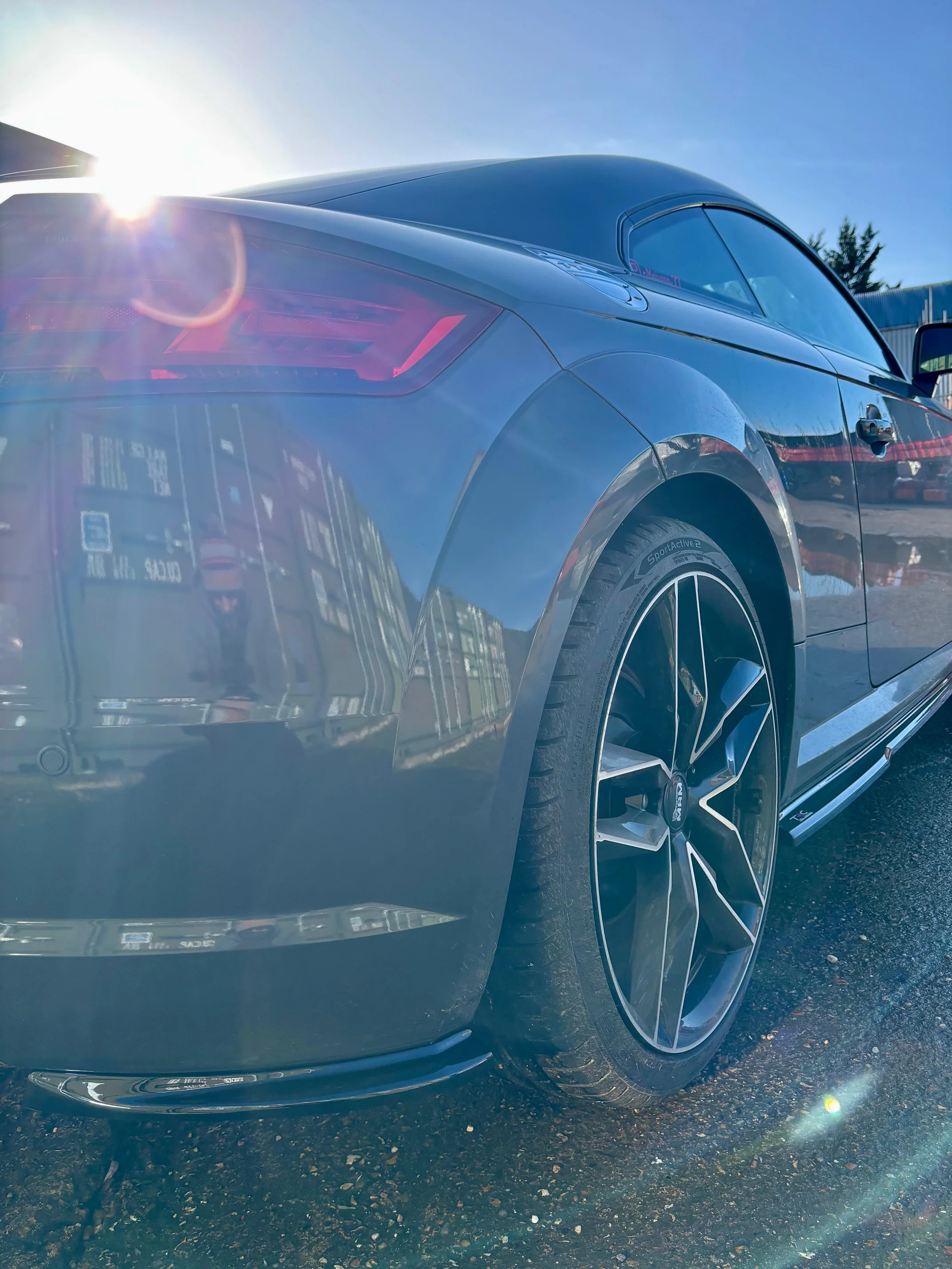Audi TT MK3 TFSI Pre Facelift - Side Skirt Splitters - Image 5