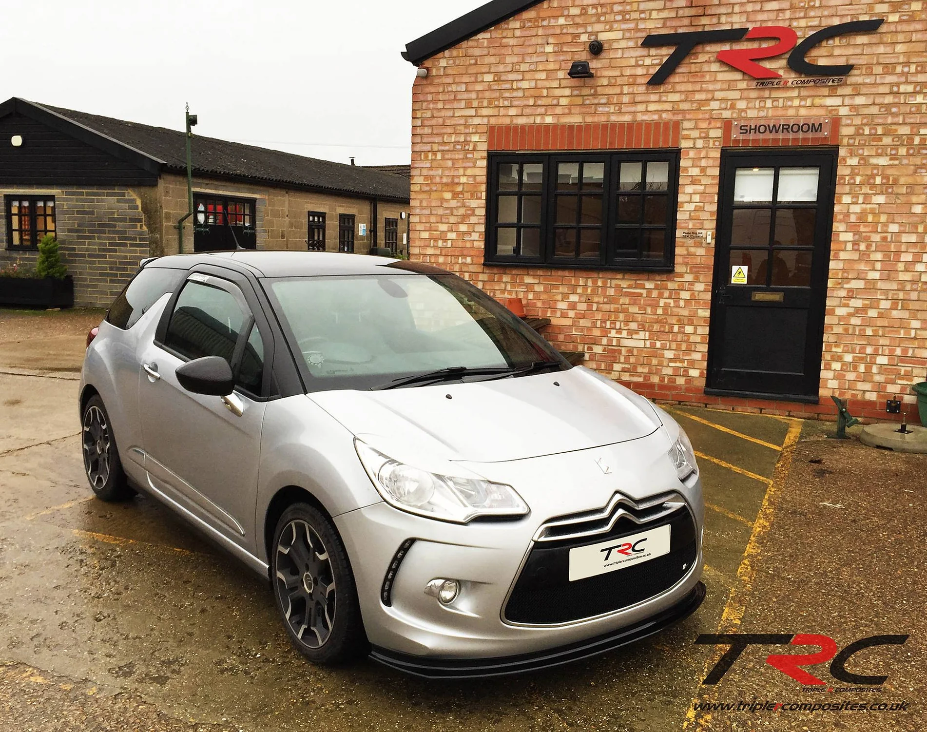 Citroen DS3 - Front Splitter - Image 2