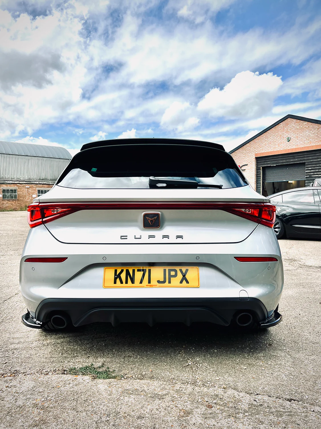 Cupra Leon MK4 - Rear Spats - Image 4