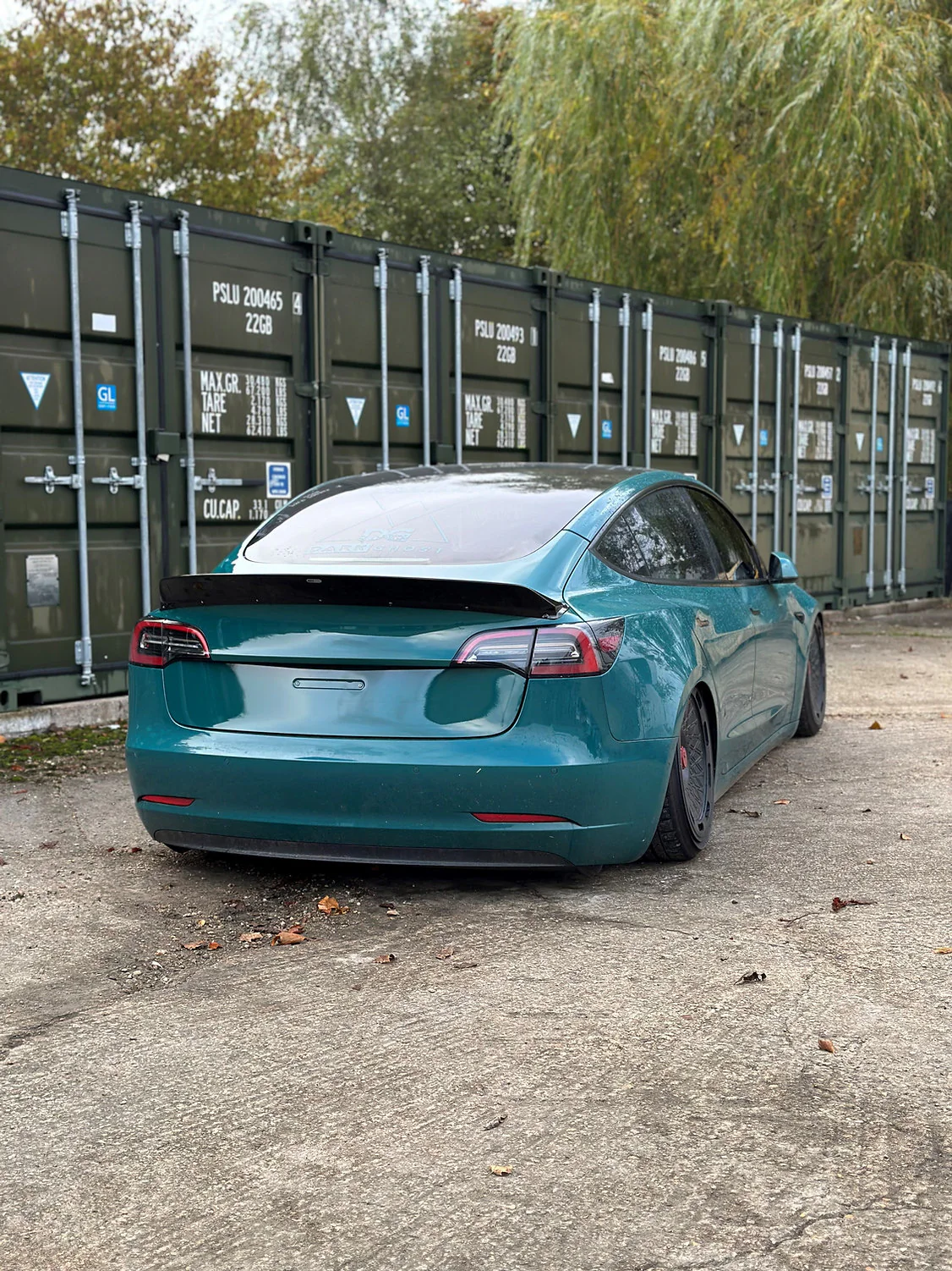 Tesla Model 3 - Spoiler - Image 3