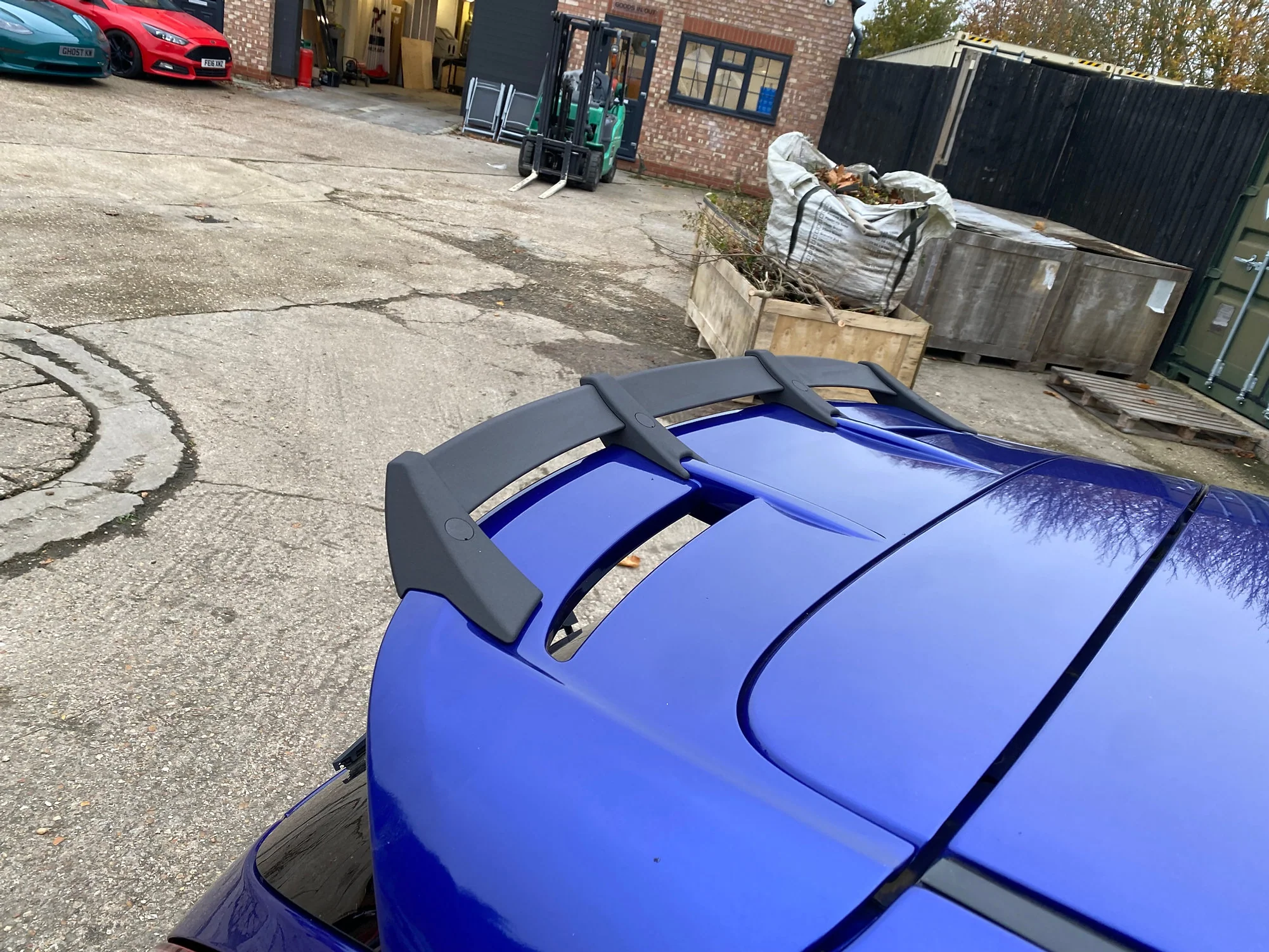 Ford Fiesta MK7 Zetec S - Rear Spoiler - Image 4