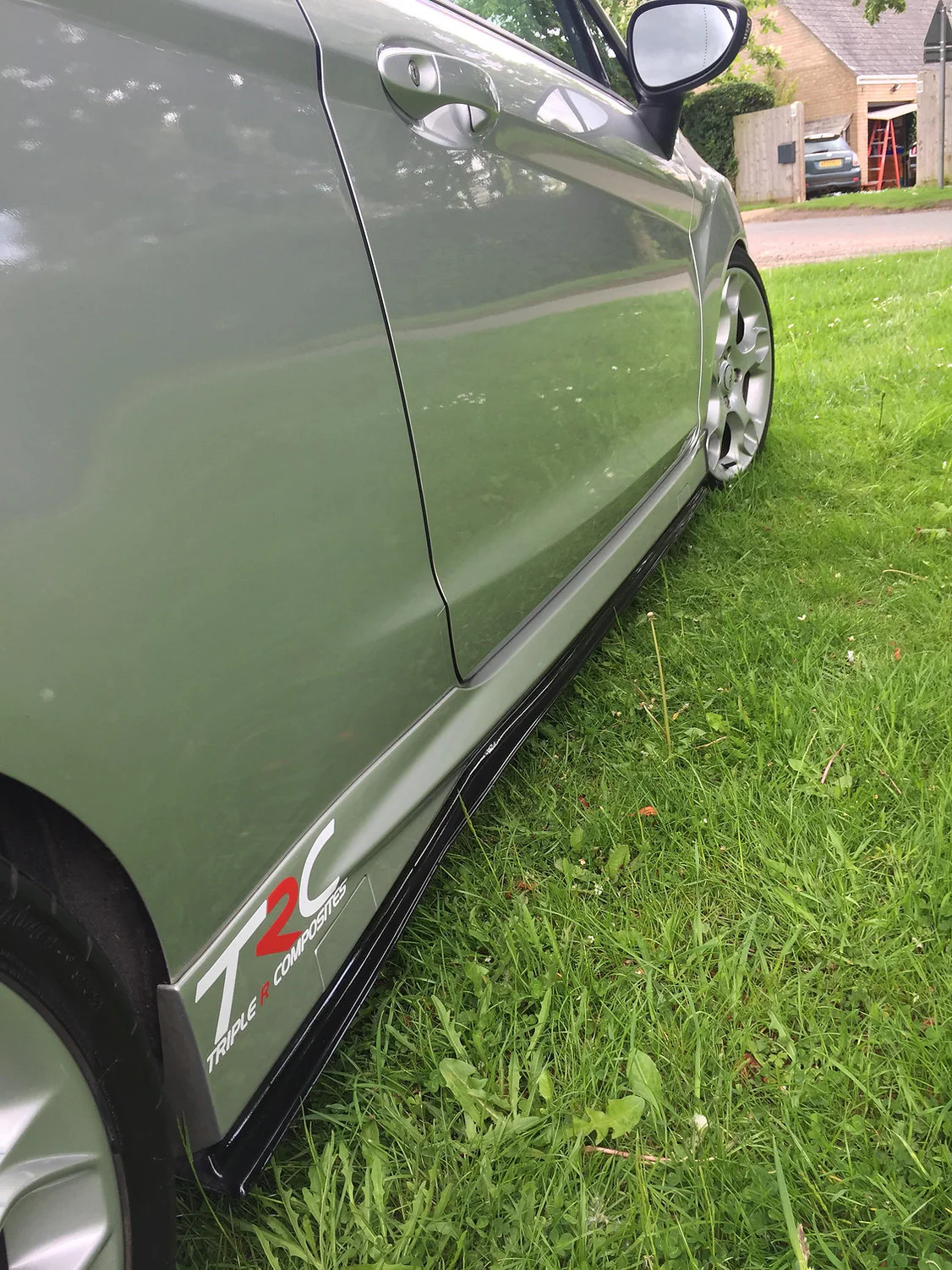 Ford Fiesta MK7 Zetec S - Side Skirt Splitters - Image 3