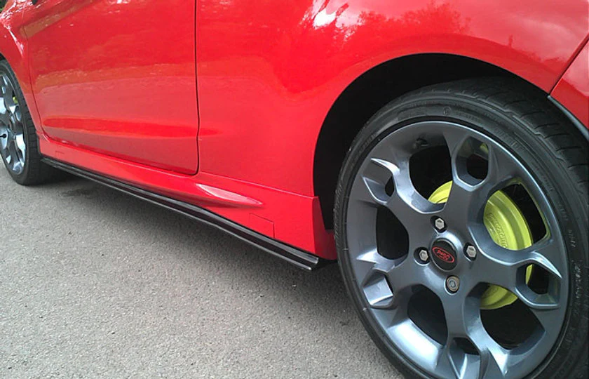 Ford Fiesta MK7 Zetec S - Side Skirt Splitters - Image 4