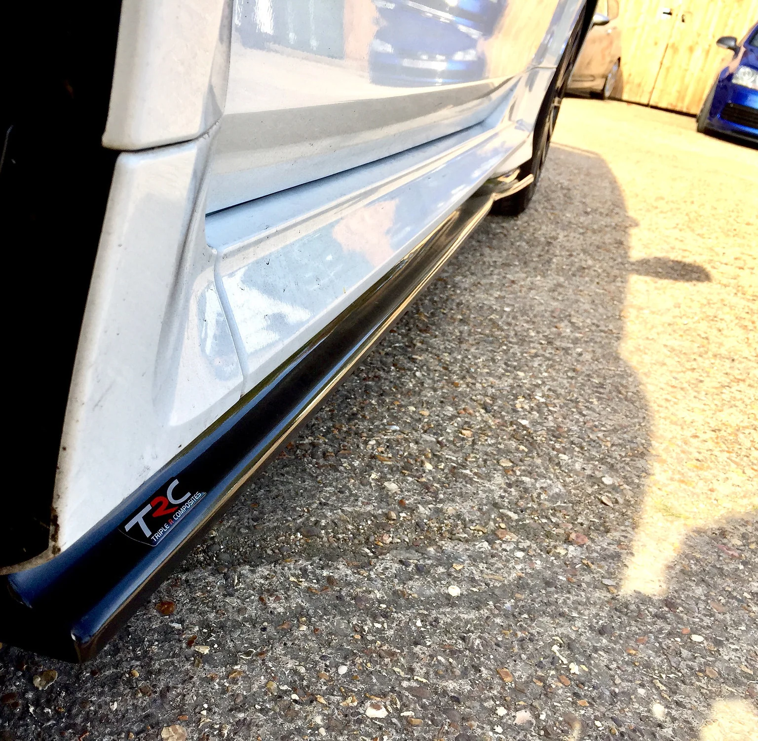 Ford Focus MK2 RS - Side Skirt Splitters - Image 3
