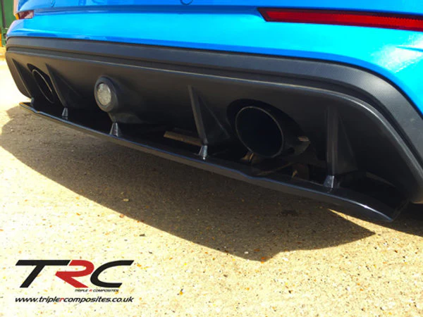 Ford Focus MK3 RS - V2 Low Line Kit - Image 6