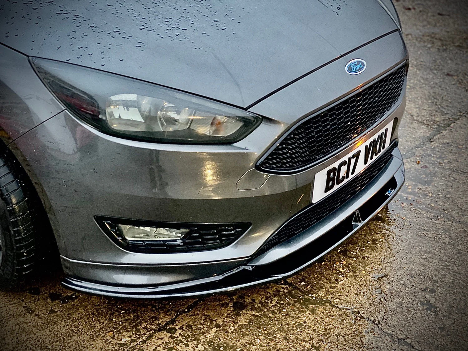 Ford Focus MK3.5 ST-Line - Front Splitter - Image 3