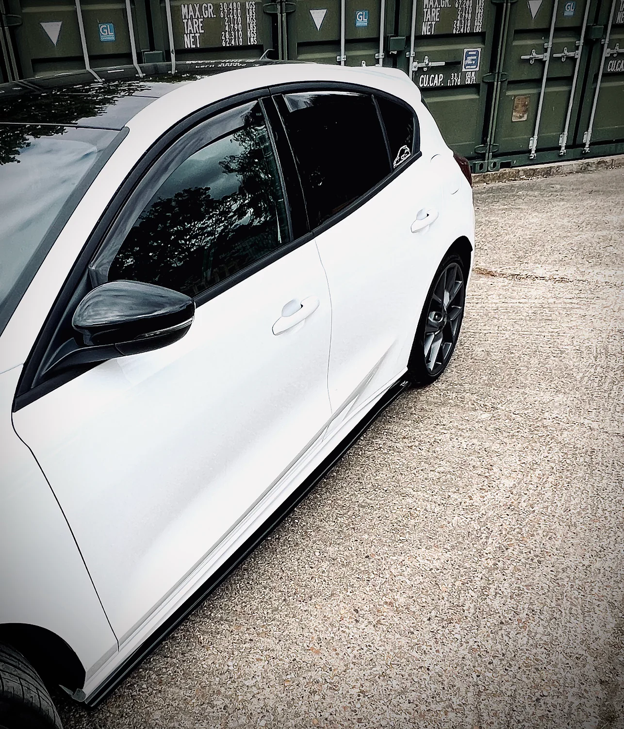 Ford Focus MK4.5 ST - Low Line Kit - Image 3