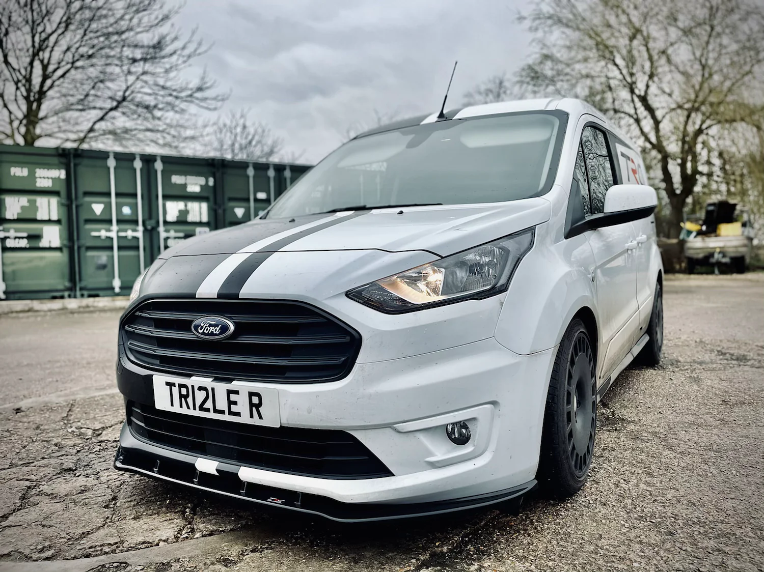 Ford Transit Connect MK2 Facelift Short Wheelbase - Front Splitter