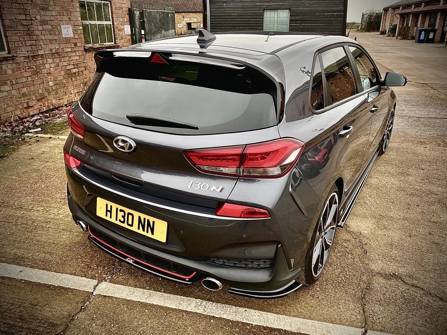 Hyundai i30N Hatchback Pre Facelift - Rear Spats - Image 3