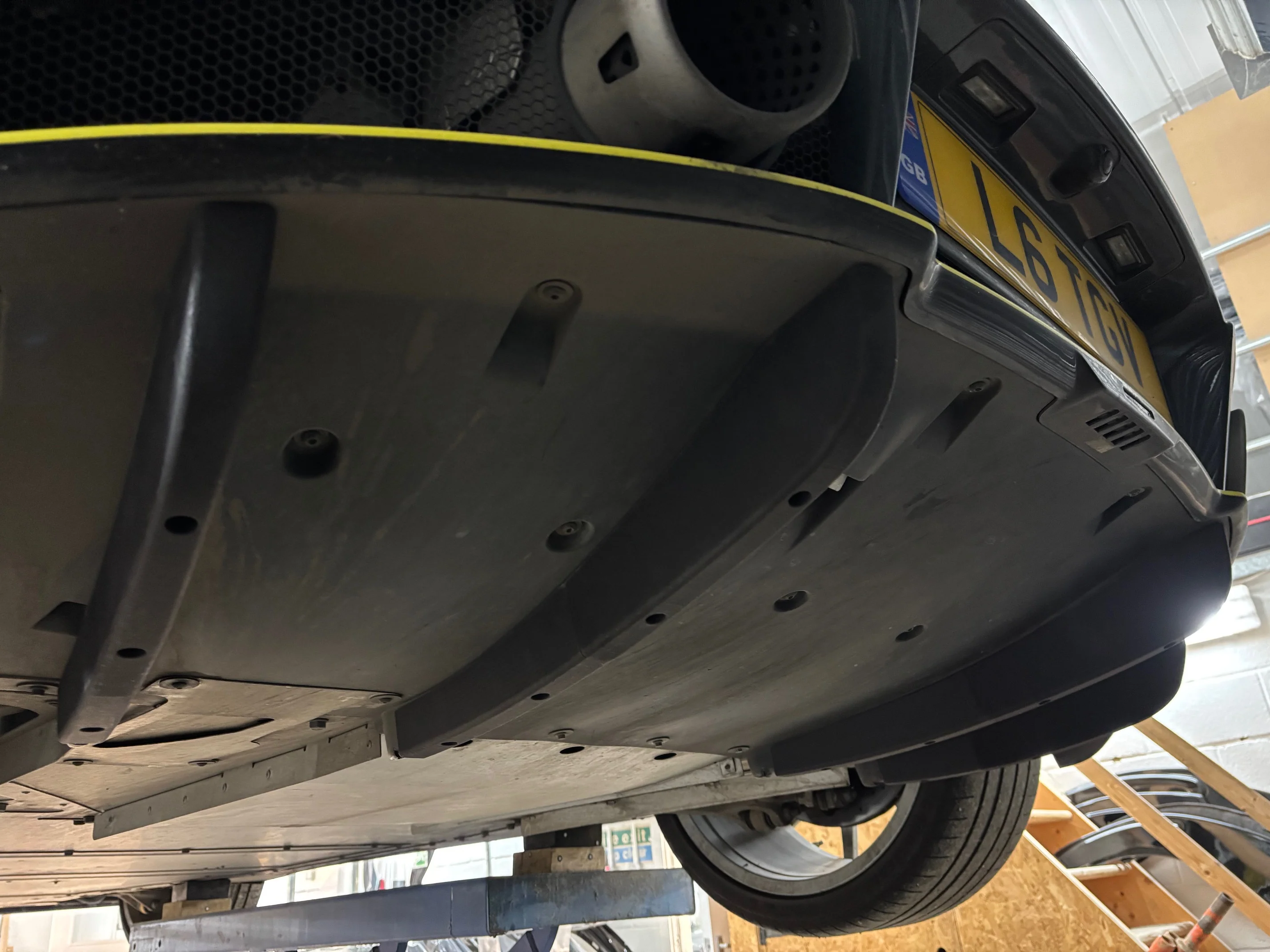 Lotus Emira - Rear Diffuser Fins - Image 4
