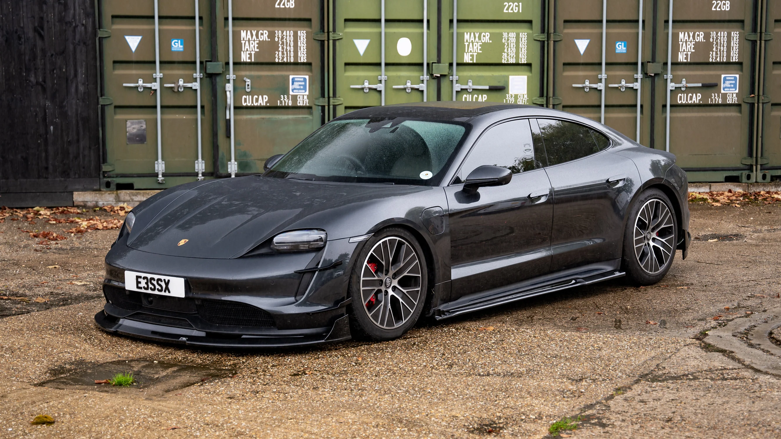 Porsche Taycan Pre Facelift - Side Skirt Splitters & Vortex Generators - Image 2