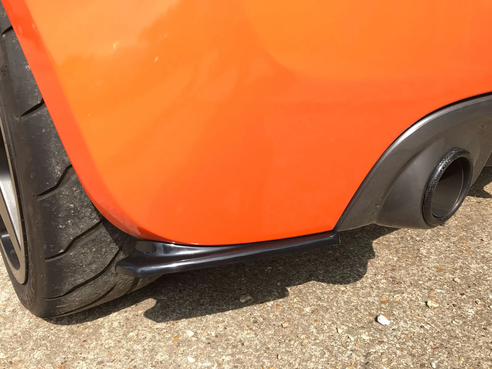 Renault Clio MK3 RS200 - Rear Spats - Image 4