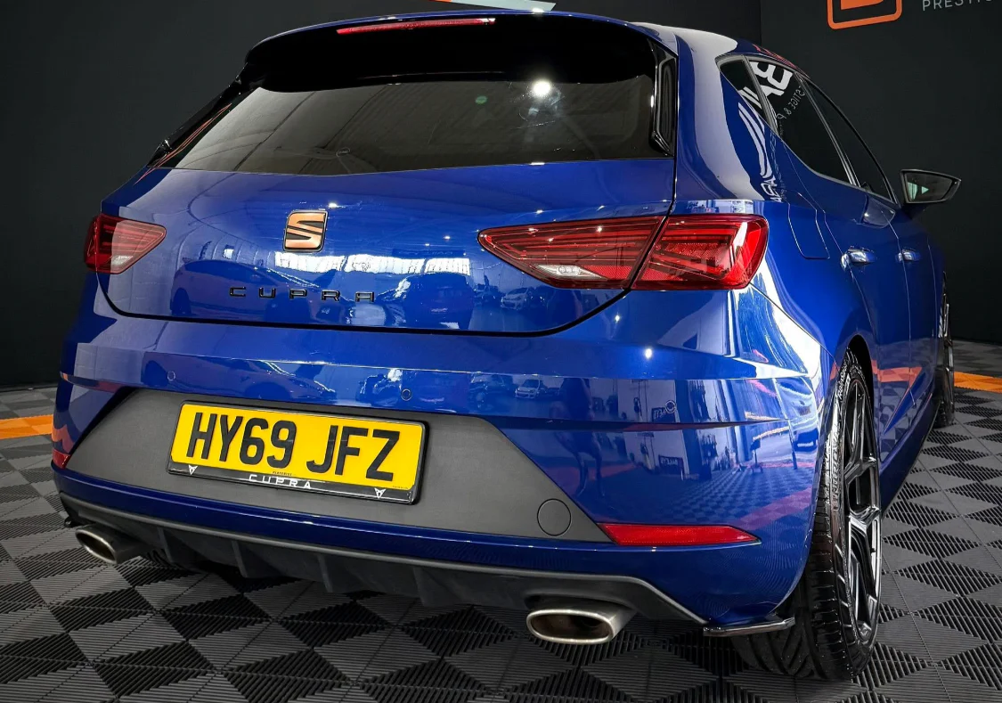 Seat Leon MK3.5 Cupra 3 Door - Rear Spats - Image 3