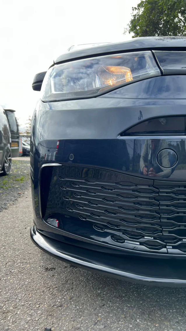 Volkswagen Caddy MK5 - Front Grill Surrounds - Image 3