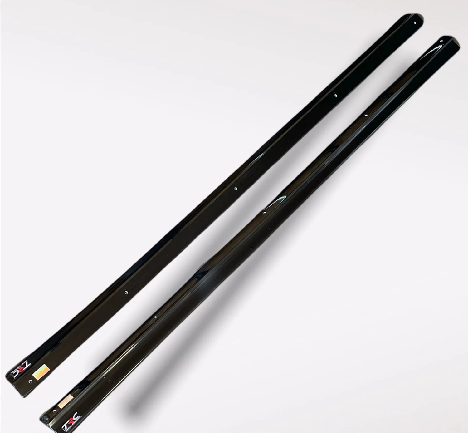 Volkswagen Golf MK5 R32 - Side Skirt Splitters - Image 2